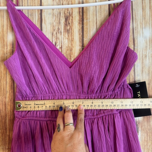 Taylor Women's Sleeveless V-Neck Side-Slit Orchid Stretch Maxi Dress Size XS - Picture 8 of 15